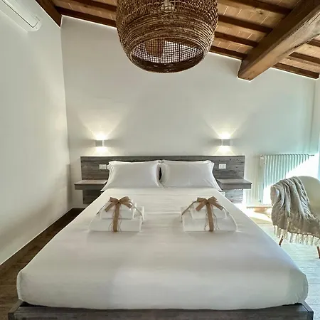 Under The Tuscan Sun Апартаменты